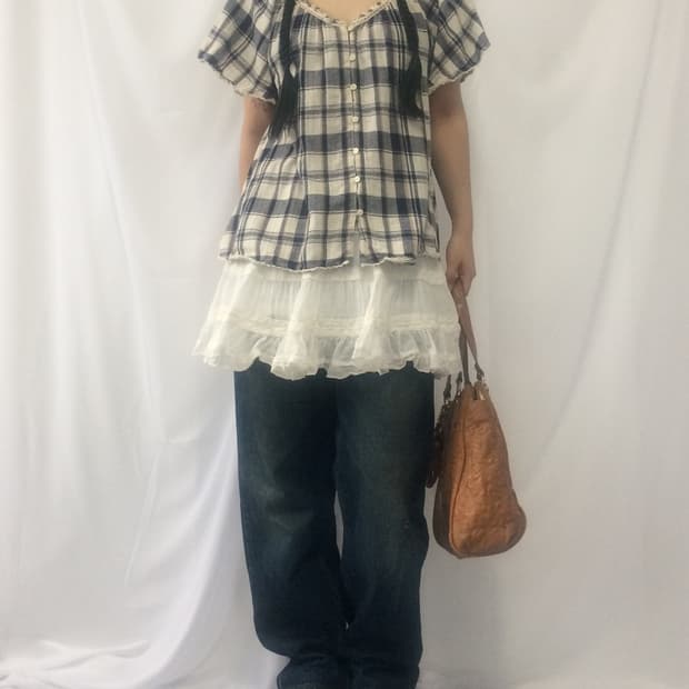 Check pattern blouse
