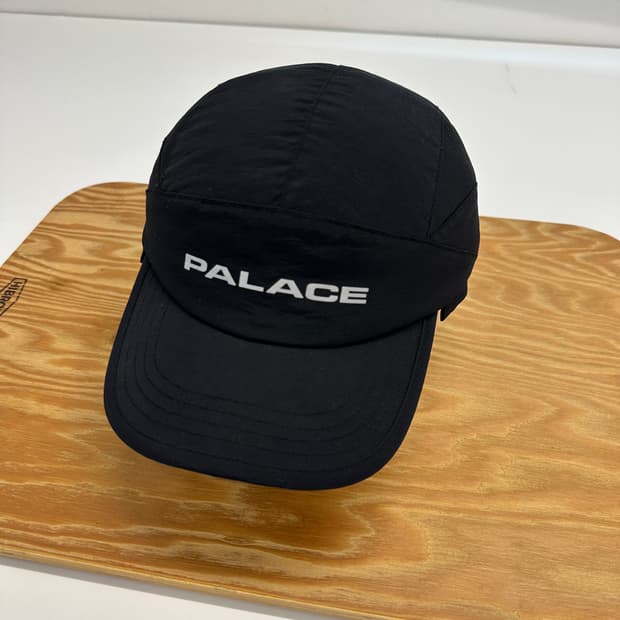 팔라스 이어플랩캡 러너 블랙 23fw