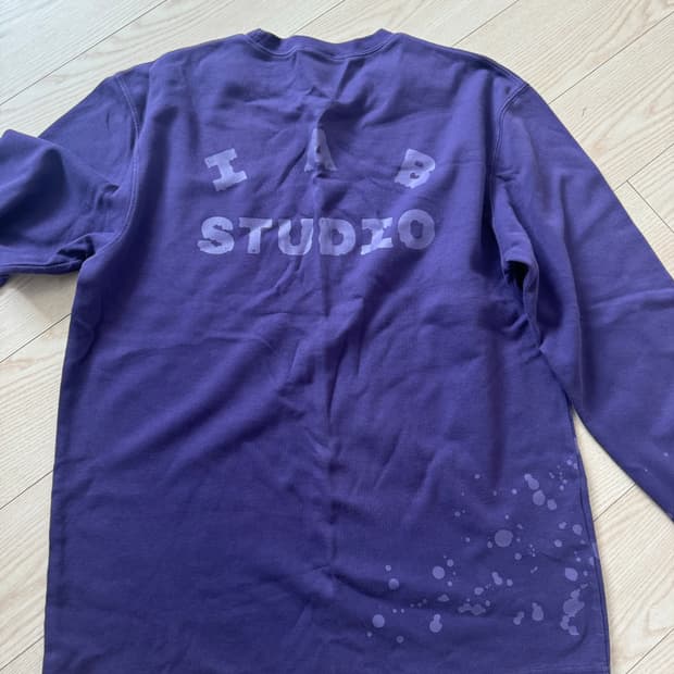 IAB studio 슬리브