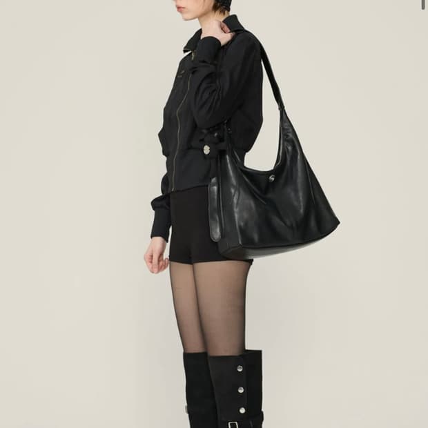 페이헤이 호보 숄더백 블랙
