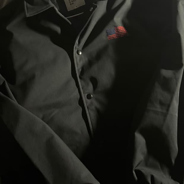 에잇세컨즈 트윌 코치 재킷 블랙