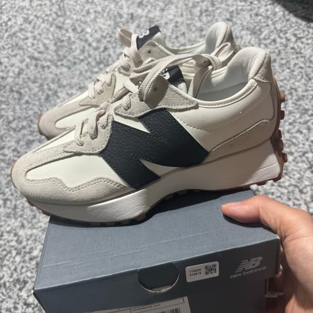 뉴발란스 327 키높이 여자 운동화