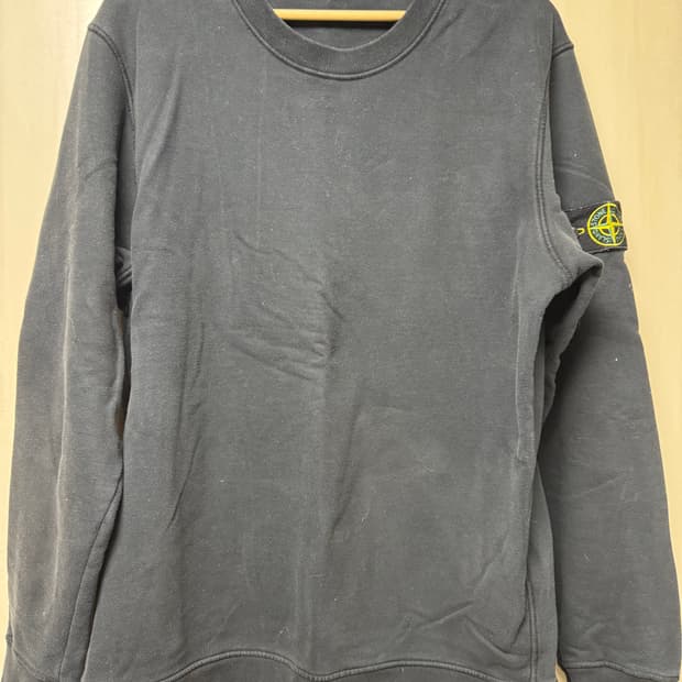 스톤아일랜드 맨투맨 xl (전투복)