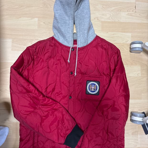 슈프림 퀼티드 라이너 후드 자켓 SUPREME HOODED JACKET