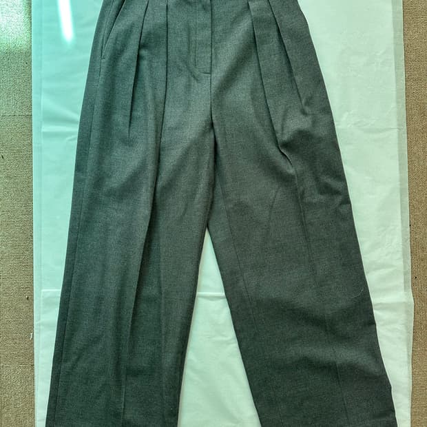 ORE 오어 그레이 핀턱 와이드 슬랙스 1