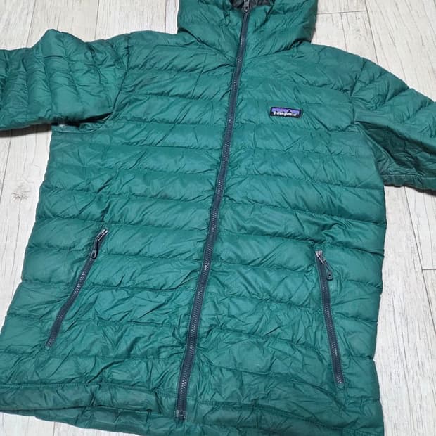 [M] 파타고니아 다운스웨터 후디 경량패딩