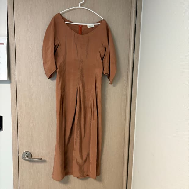 르메르 드라이실크 드레스 