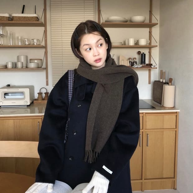 에오브 하이넥 하프코트