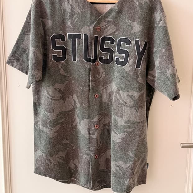 스투시(STUSSY) 카모플라쥬 베이스볼 져지