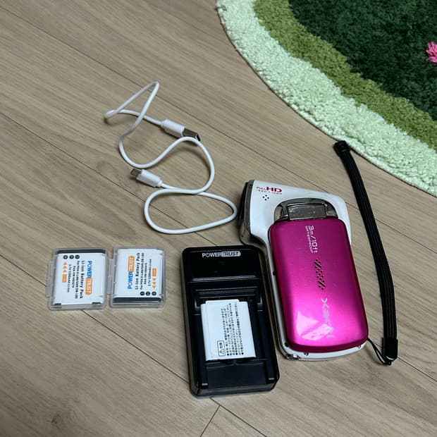 산요 작티 캠코더 핑크 + 배터리 3개 충전기 CA100