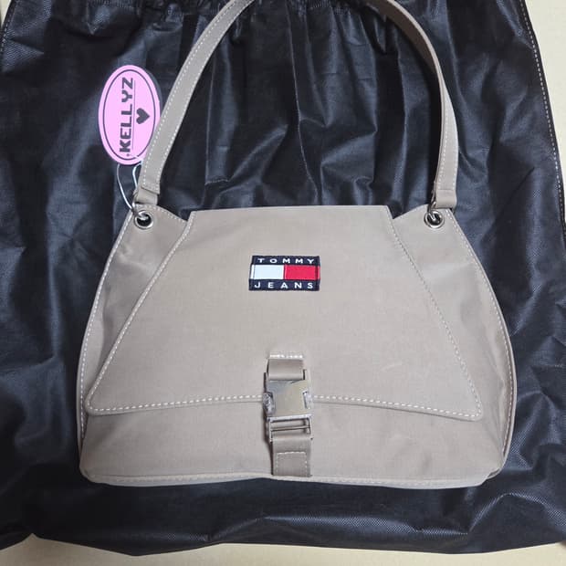 켈리즈 업사이클링 백 가방 지젤