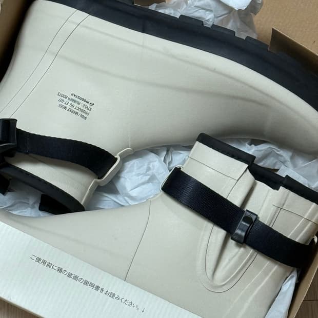 문스타 마르크 모디 화이트 레인부츠 290사이즈