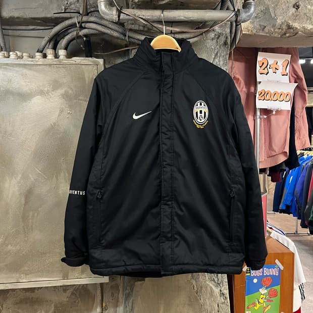 나이키 유벤투스 패딩 자켓 블랙 S 95 #csz2976