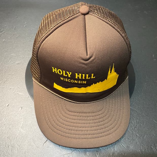 Holy hill vintage trucker cap