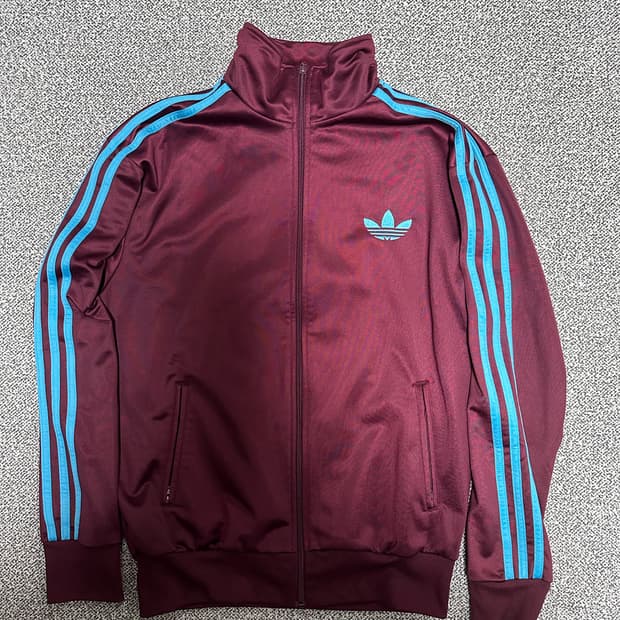 아디다스 파이어버드 버건디 마룬 셋업