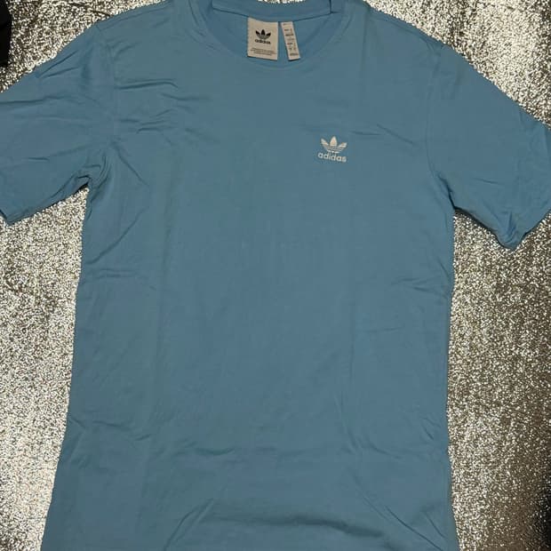 아디다스 반팔 티셔츠 