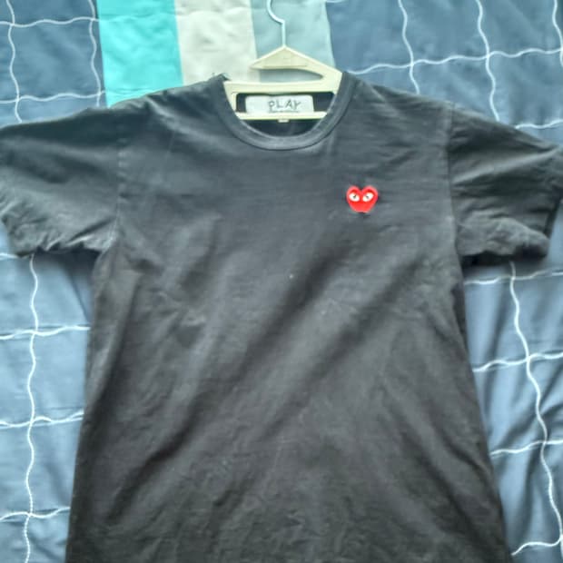 꼼데가르송 반팔티