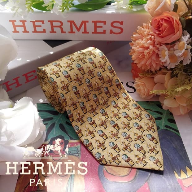 에르메스 플라워 & 선인장 패턴 넥타이 8.9cm A+~A등급 K2466