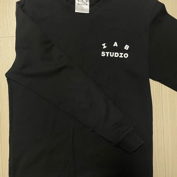 아이앱 스튜디오 롱슬리브