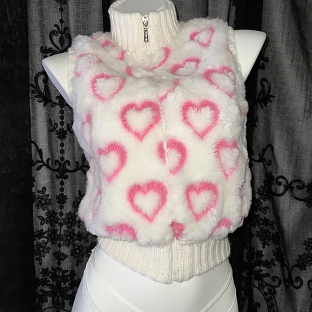 Lovely heart vest zip-up