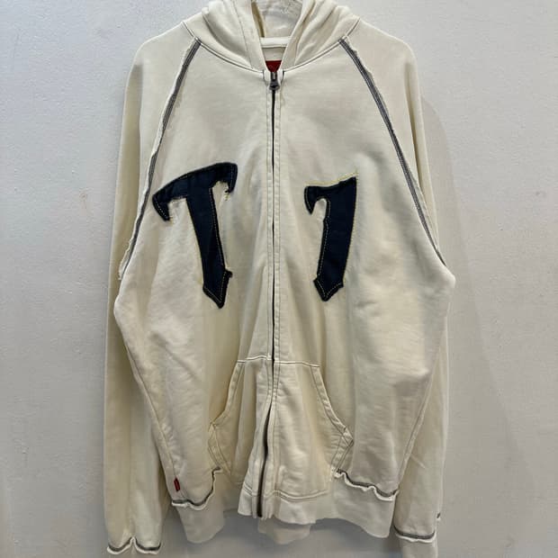 Levi’s type 1 hood zip up