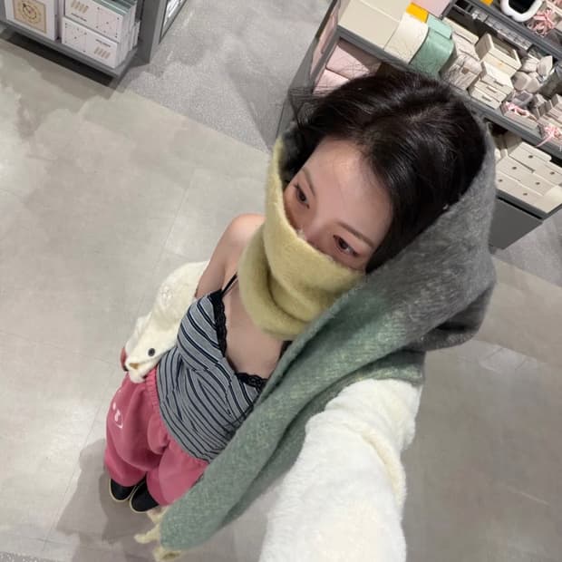 미스테리어스호텔 코르셋나시 그레이