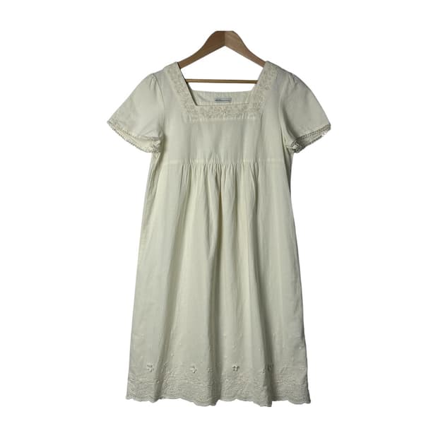 [earth Music&ecology] 모리걸 플라워자수 원피스