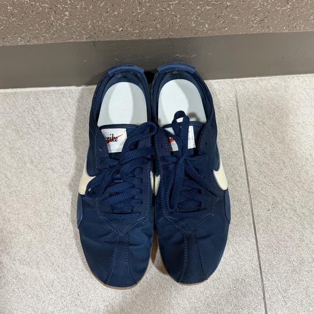 나이키 에미 emmi 문슈 MOON SHOE 270