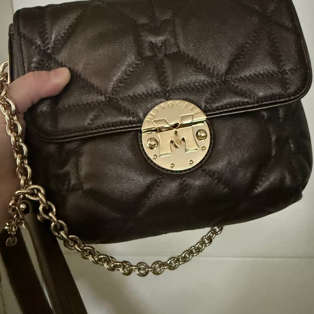 메트로시티정품가방거의새거