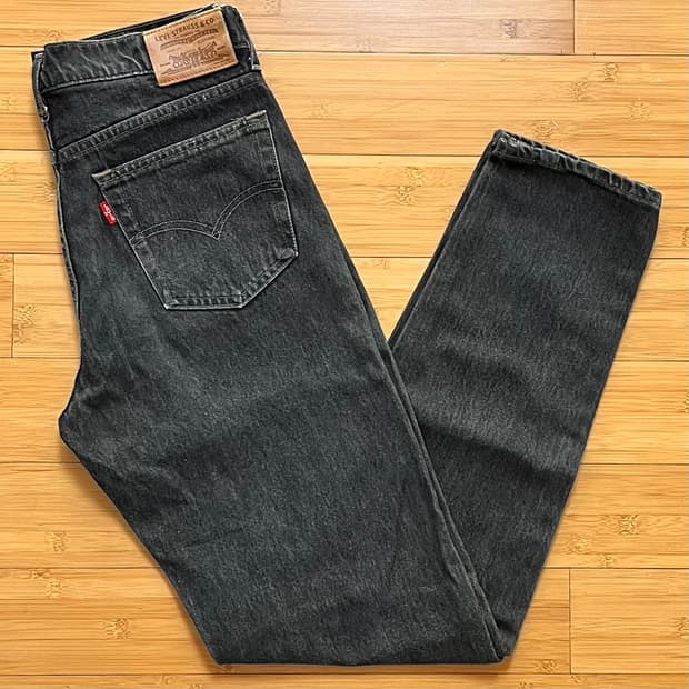 리바이스 레더탭 블랙진 데님팬츠 SIZE 31