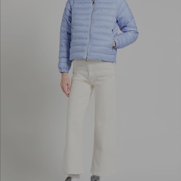 듀베이카 카로마 쇼트 구스 패딩 S,M (40size) _ 여성