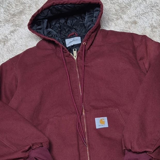 칼하트 WIP 액티브 자켓 S 말벡색상