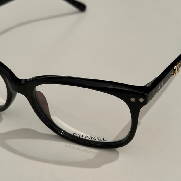 CHANEL Eyewear