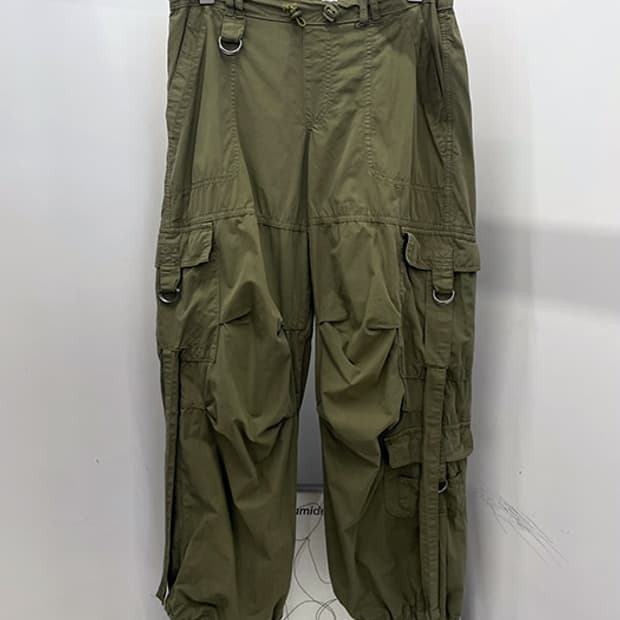 URBAN OUTFITTERS (28)