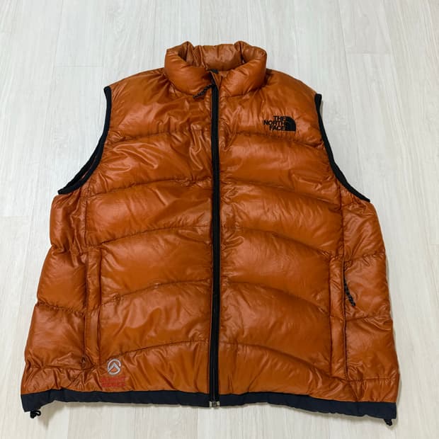 노스페이스 아콘 베스트 