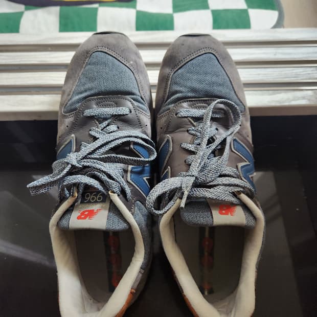 뉴발란스 996 270사이즈
