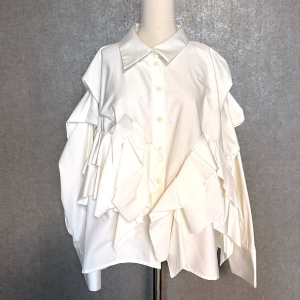 La Vaca Loca 화이트 셔츠(택있는 새상품)