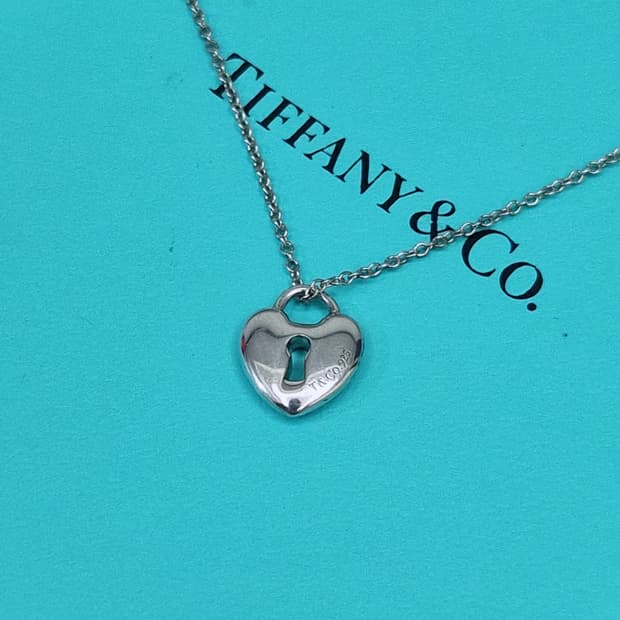 티파니 하트 락 한정판 목걸이