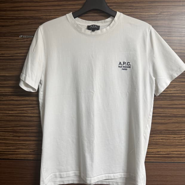 APC 화이트 티 L 95,100