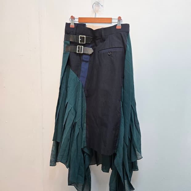 sacai 19ss 비대칭 플리츠 스커트