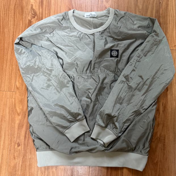 [XL] 스톤아일랜드 실버 나일론메탈 맨투맨