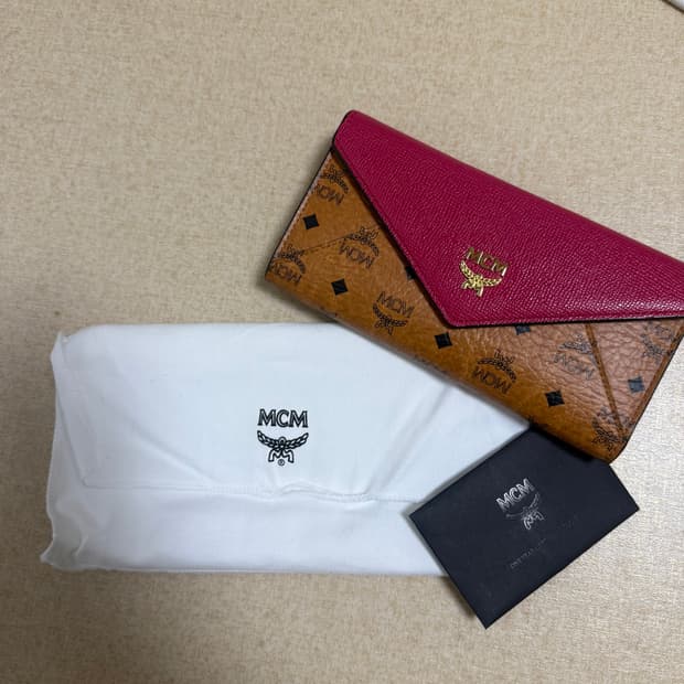 MCM장지갑 
