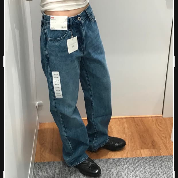 유니클로 JW앤더슨 스트레이트진 24 blue