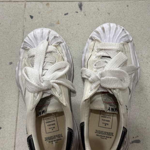 야스히로 블레이키 OG 솔 캔버스 로우탑 스니커즈 화이트