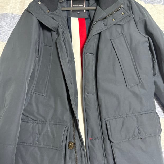 타미힐피거  패딩 m사이즈