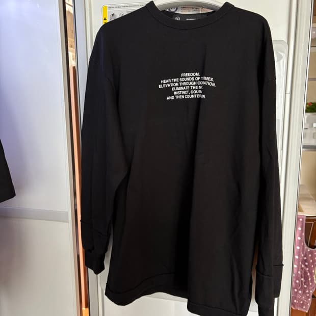 [L] GU 언더커버 그래픽 롱슬리브