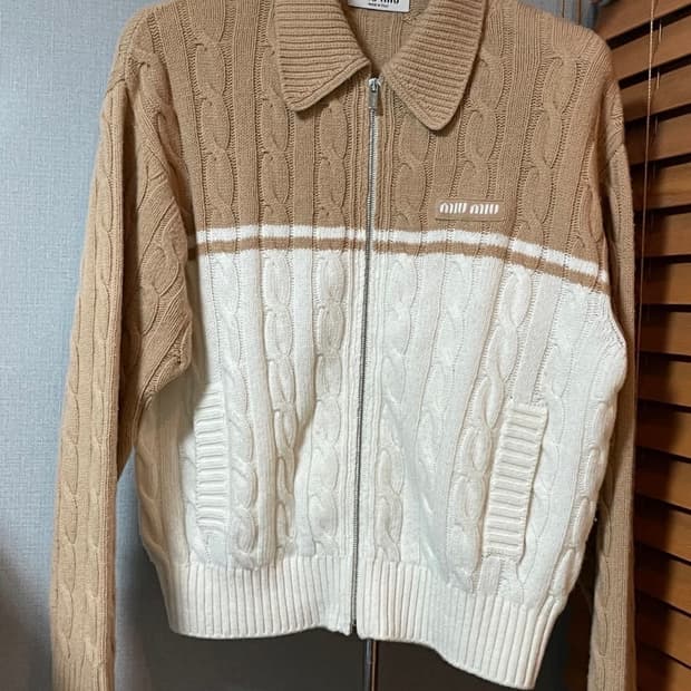 미우미우 캐시미어 아가일 케이블니트 36