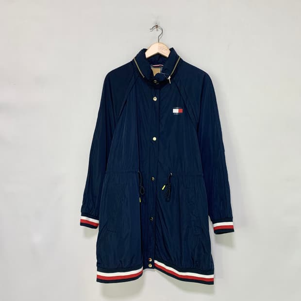 타미힐피거 네이비 지퍼넥 금장 여성 바람막이 슬림 코트 점퍼