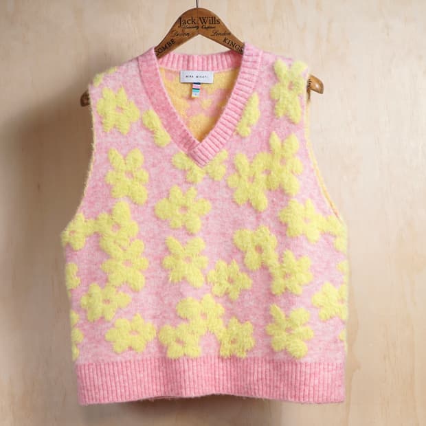 Mira Mikati 플라워 베스트