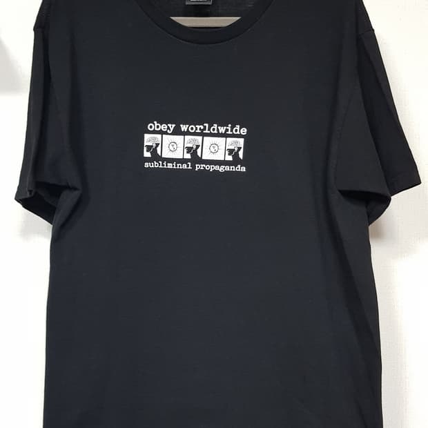 OBEY 오베이 월드와이드 프린팅 반팔티셔츠